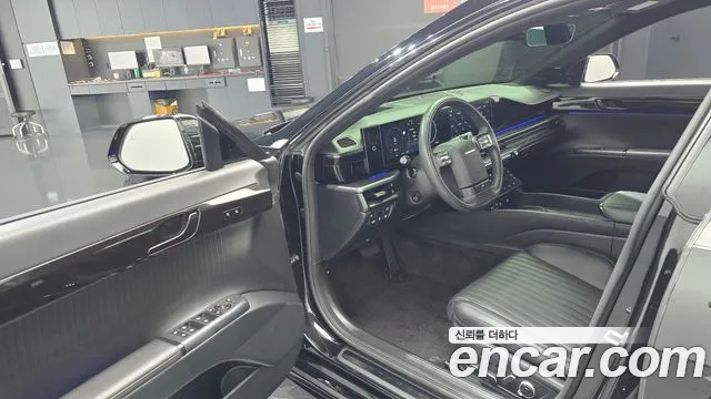 Hyundai Grandeur GN7 — Фото автомобиля 9