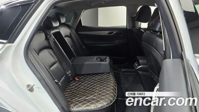 Hyundai Grandeur Новый Grandeur IG 3.0 LPi (Такси) — Фото автомобиля 11