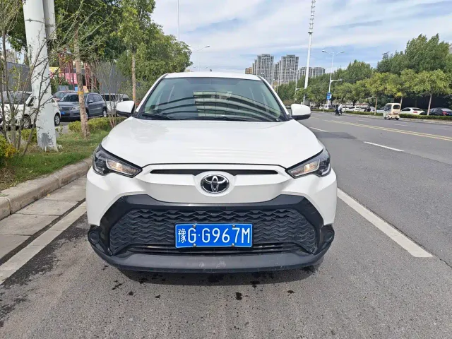 Toyota Frontlander — Фото автомобиля 2