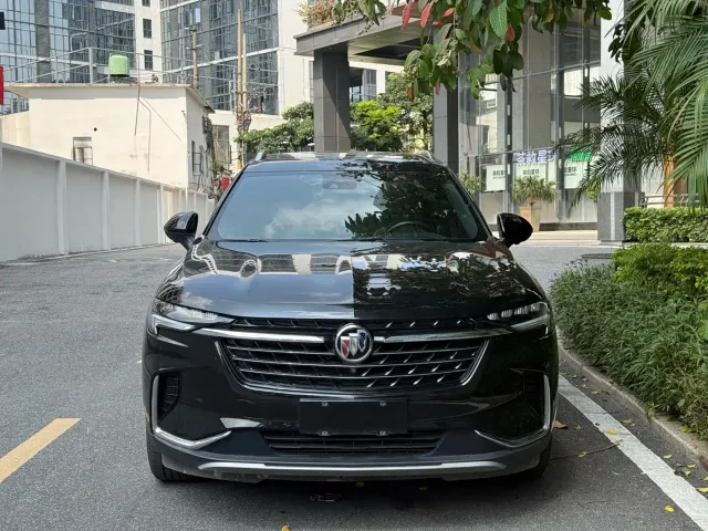 Buick Envision Plus — Фото автомобиля 2