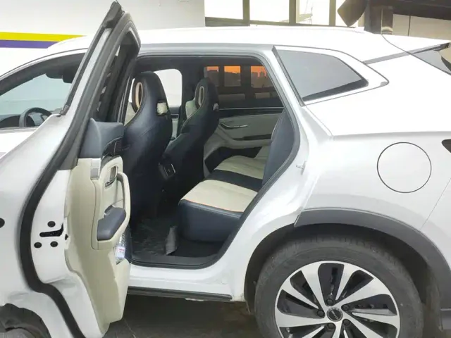 BYD Song PLUS — Фото автомобиля 11