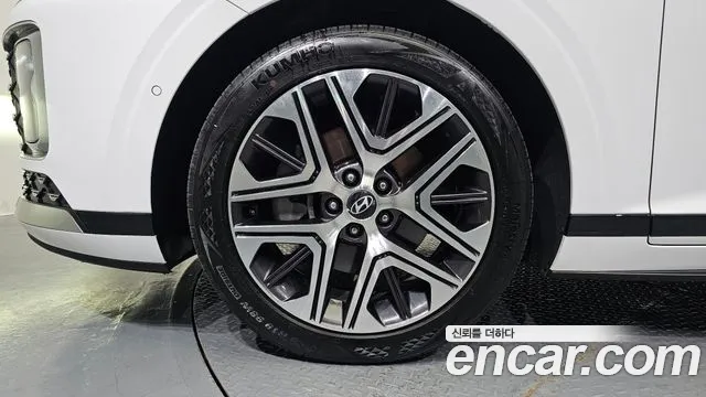 Hyundai Grandeur GN7 — Фото автомобиля 5