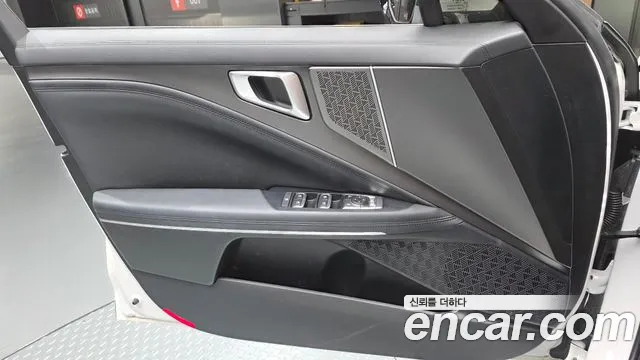 Kia K8 The New K8 2.5 Бензин 2WD — Фото автомобиля 24