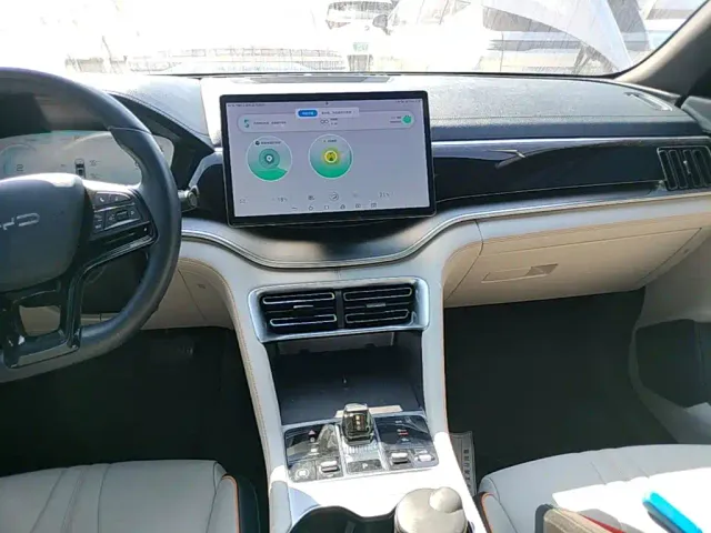 BYD Song PLUS — Фото автомобиля 8
