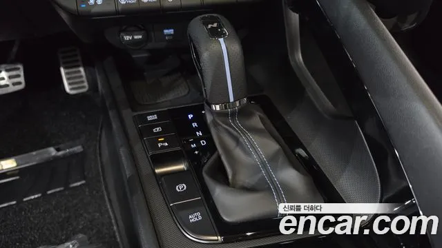 Hyundai Avante CN7 — Фото автомобиля 12