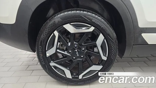 Kia Seltos — Фото автомобиля 5