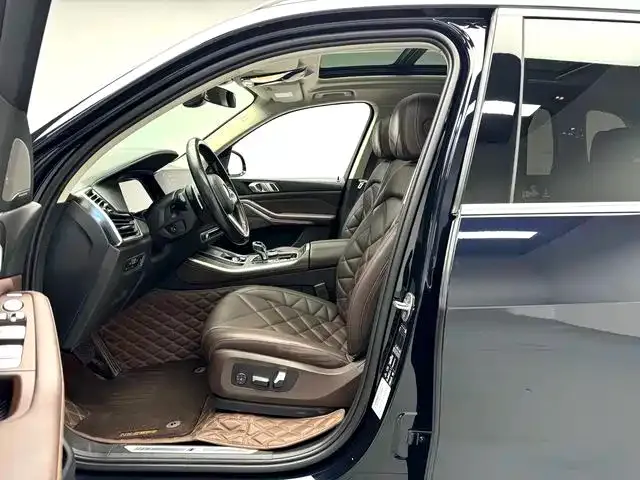 BMW X5 — Фото автомобиля 5
