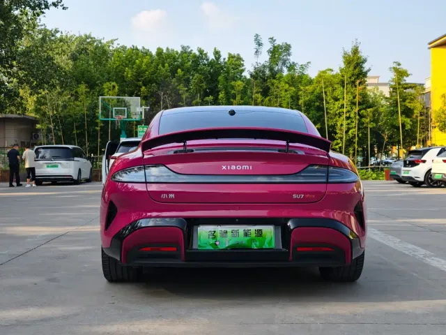 Xiaomi SU7 — Фото автомобиля 4