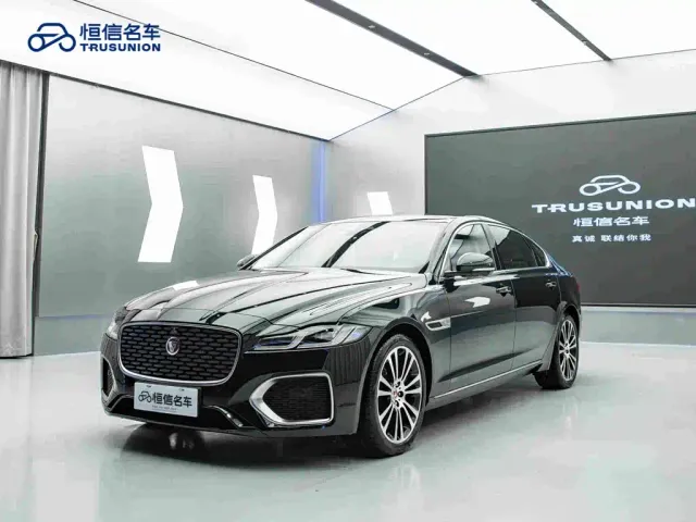 Jaguar XFL — Фото автомобиля 3