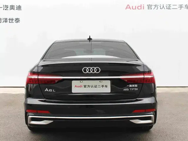 Audi A6L — Фото автомобиля 4