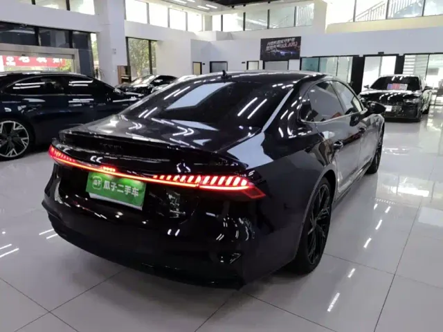 Audi A7L — Фото автомобиля 6