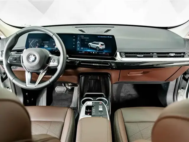 BMW X1 — Фото автомобиля 12