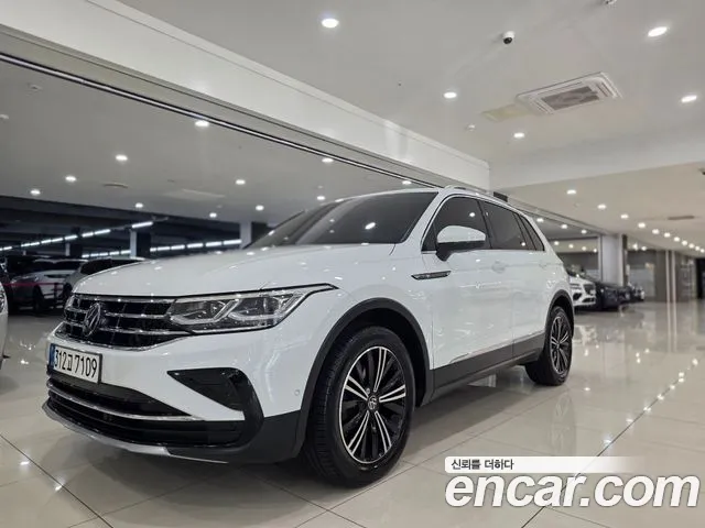 Volkswagen Tiguan Generation 2 — Фото автомобиля 2