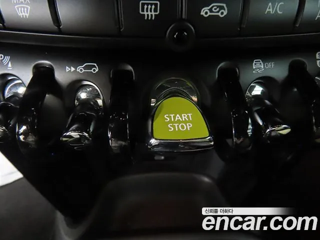 MINI Cooper Cooper Electric — Фото автомобиля 13