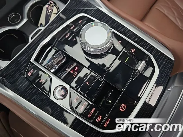 BMW X6 xDrive40i M Sport — Фото автомобиля 9