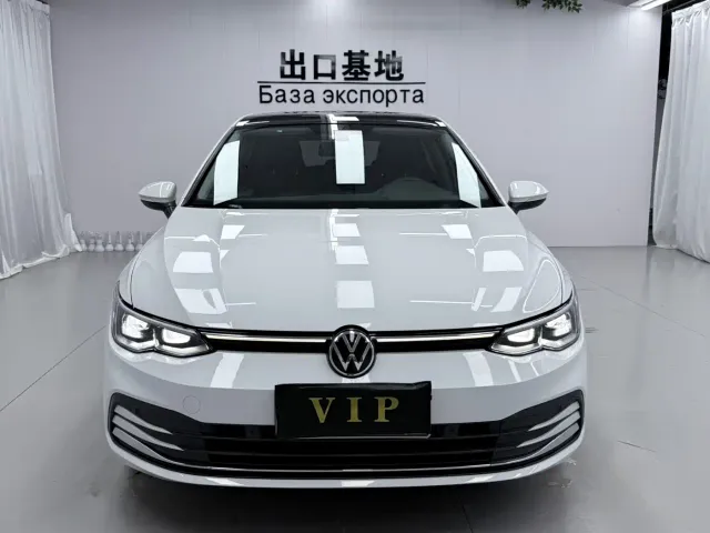 Volkswagen Golf — Фото автомобиля 2