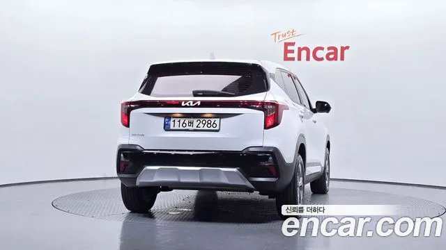 Kia Seltos — Фото автомобиля 4