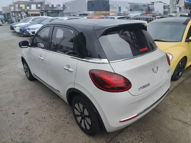 Wuling Bingo — Фото автомобиля 4