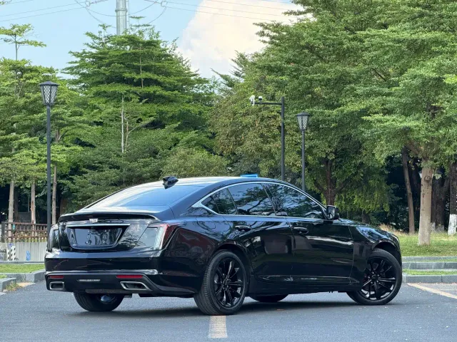 Cadillac CT5 — Фото автомобиля 4