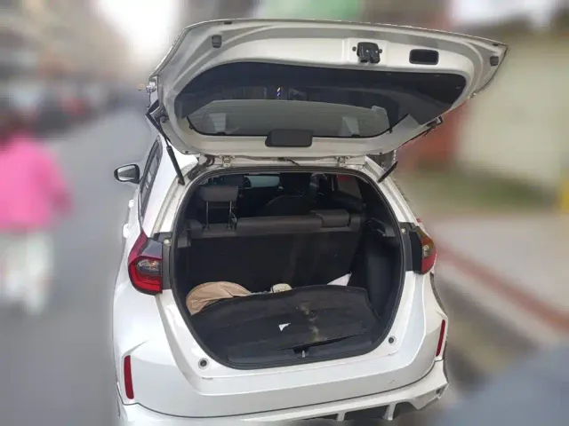 Honda Fit — Фото автомобиля 15