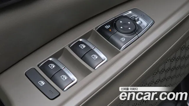 Kia Carnival 4th Gen — Фото автомобиля 30