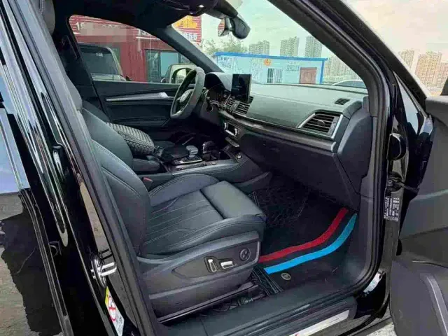 Audi Q5L — Фото автомобиля 7