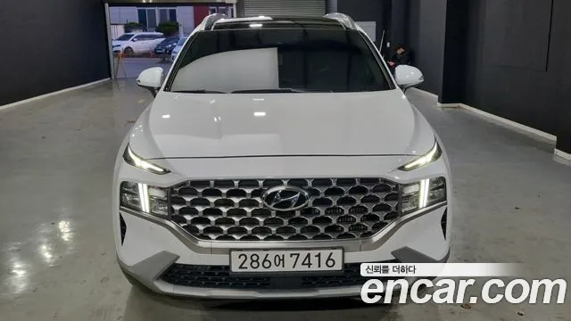Hyundai Santafe Новый Santa Fe Дизель 2.2 2WD — Фото автомобиля 3