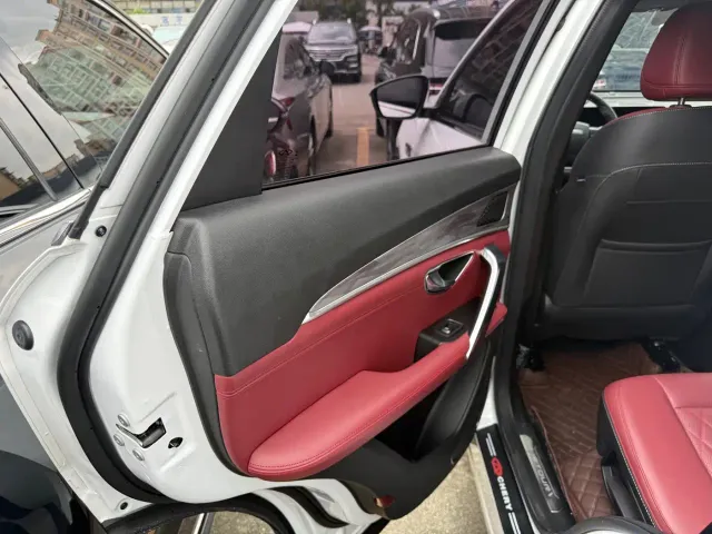 Jetour X70 Plus — Фото автомобиля 10