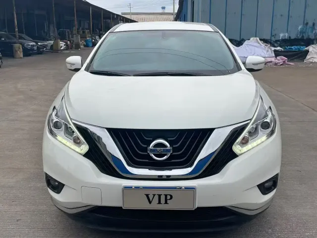 Nissan Murano — Фото автомобиля 2