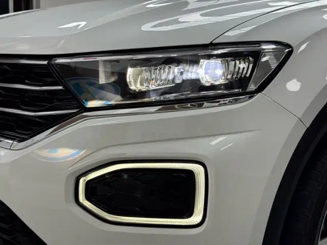 Volkswagen T-Roc — Фото автомобиля 21