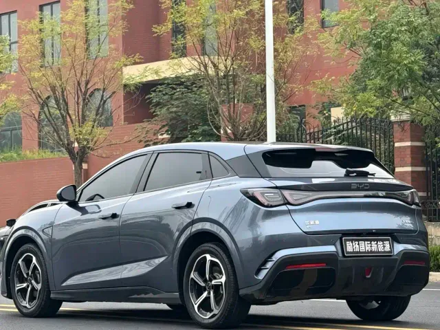 BYD Seal 06 GT — Фото автомобиля 6