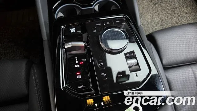 BMW 5 Series G60 — Фото автомобиля 12