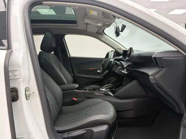Peugeot 2008 — Фото автомобиля 18
