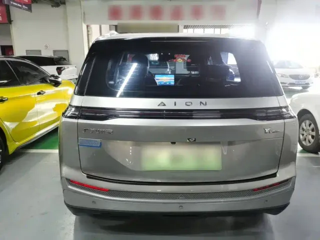 GAC Aion Y — Фото автомобиля 5