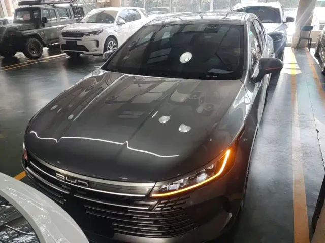 BYD Destroyer 05 2022 DM-i 120KM Flagship Edition — Фото автомобиля 2