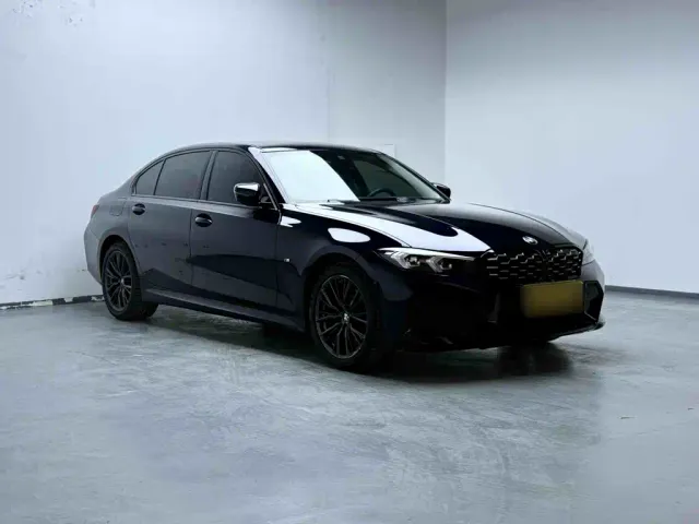 BMW 3 Series — Фото автомобиля 3