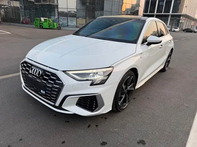 Фотография автомобиля — Audi A3