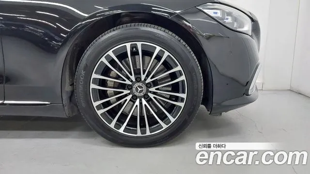 Mercedes-Benz S-Class — Фото автомобиля 5