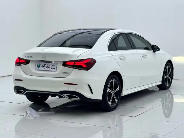 Mercedes-Benz A-Class — Фото автомобиля 4