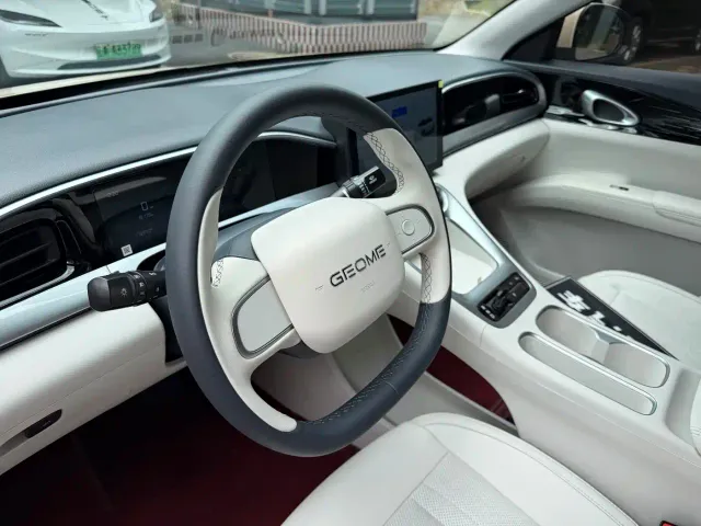 Geely Starry Wish — Фото автомобиля 10