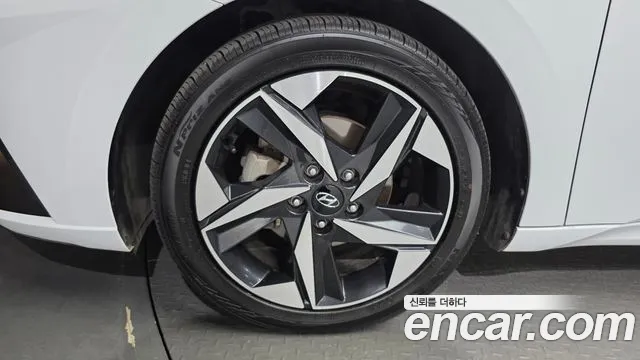 Hyundai AVANTE Modern — Фото автомобиля 5
