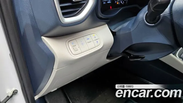 Hyundai Venue Venue 1.6 Modern Plus — Фото автомобиля 16