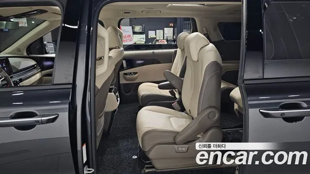 Kia Canival Carnival 4 поколение Бензин 9 мест Signature — Фото автомобиля 10