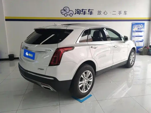 Cadillac XT5 — Фото автомобиля 3