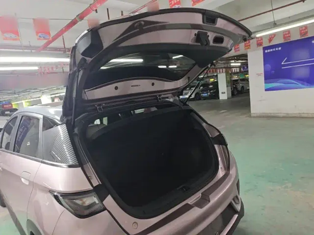 BYD Dolphin — Фото автомобиля 18