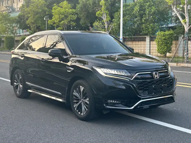Honda UR-V — Фото автомобиля 3