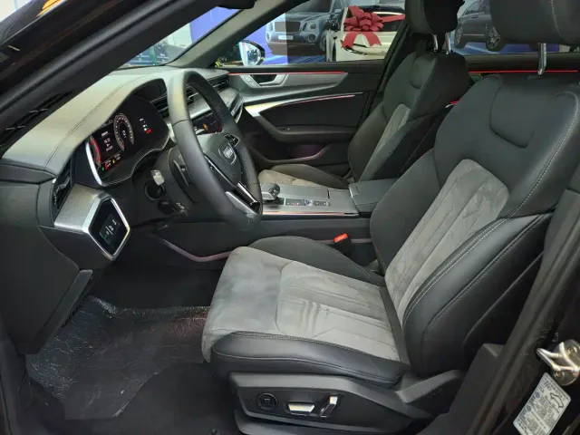 Audi A6L — Фото автомобиля 14