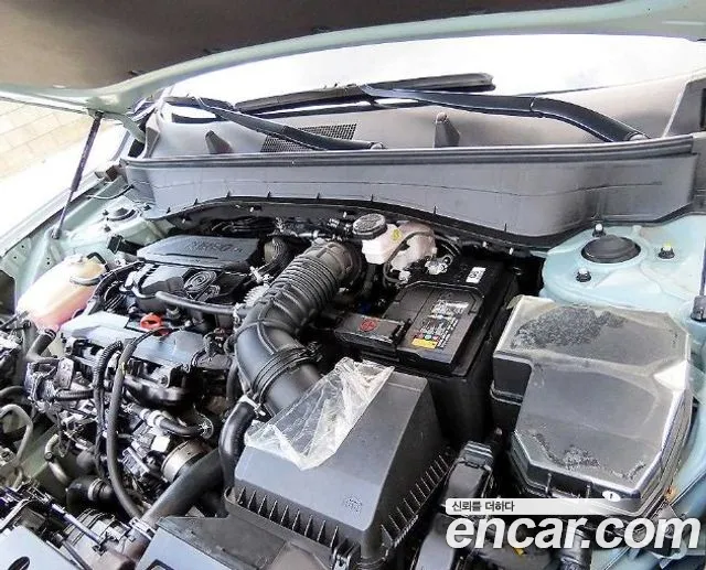 Hyundai Kona Kona (SX2) Бензин 1.6 турбо 2WD — Фото автомобиля 6