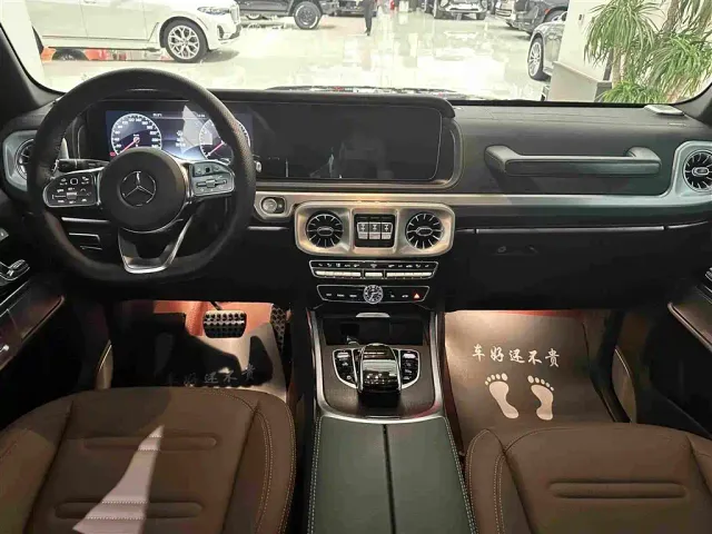 Mercedes-Benz G-Class — Фото автомобиля 21
