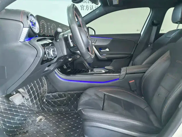 Mercedes-Benz A-Class — Фото автомобиля 14